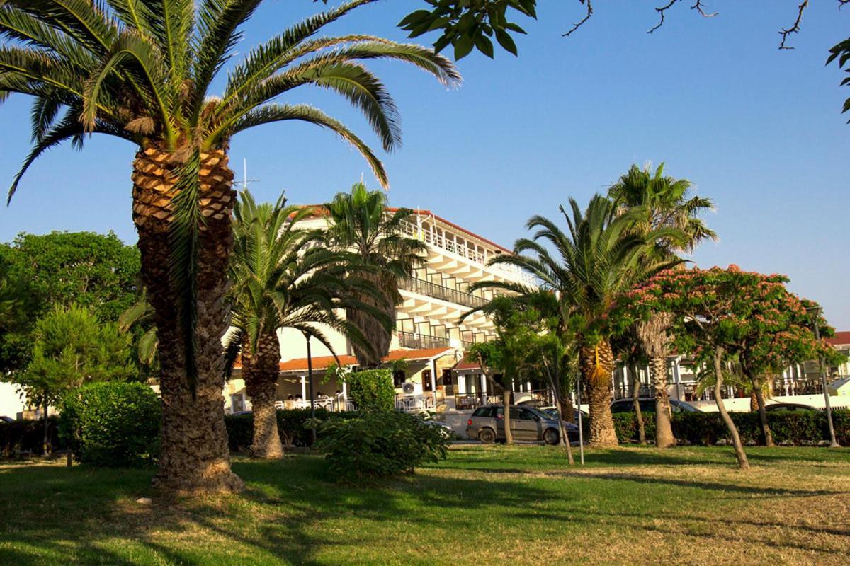 Hanioti Grandotel Exterior photo